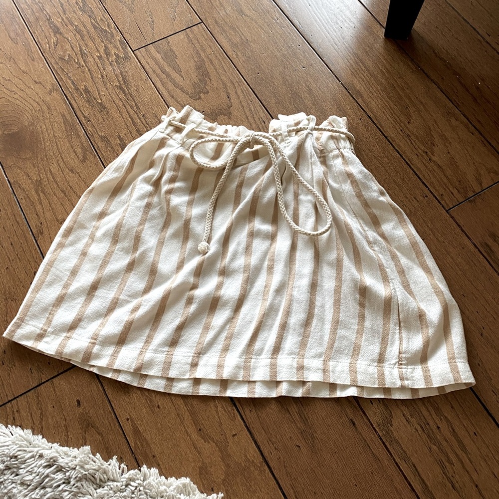 Woman’s skirt